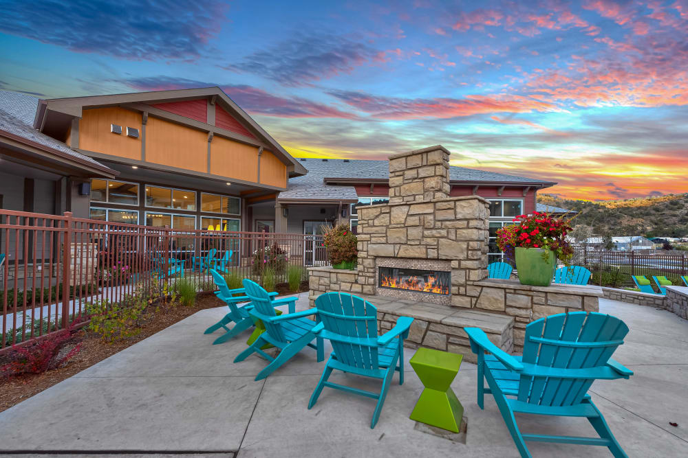 Outdoor firepit at Rocket Pointe in Durango, Colorado