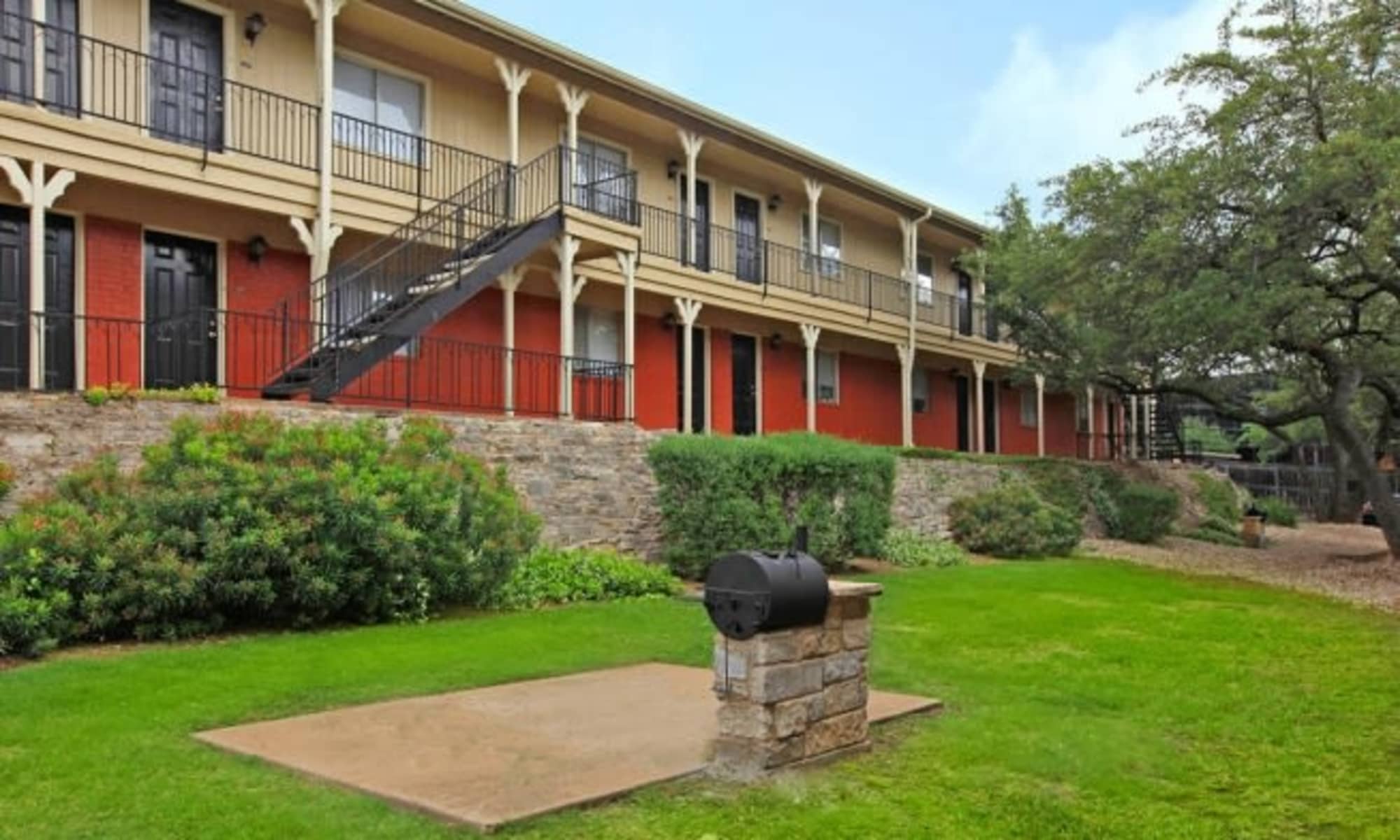 Apartments at Bridge at Terracina in Austin, Texas