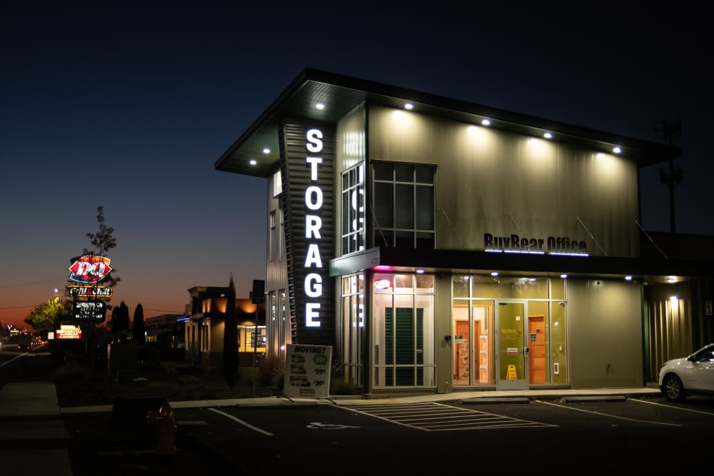 Front sign at BuxBear Storage Springfield Main Street in Springfield, Oregon