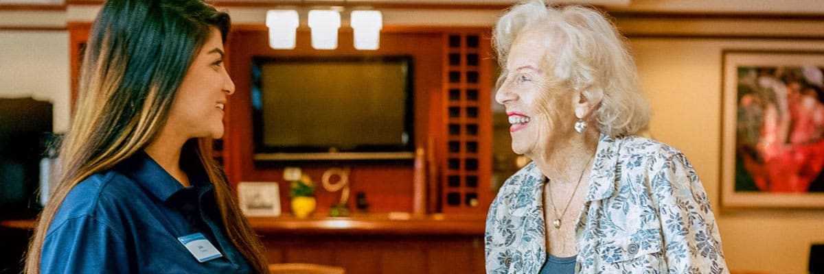 Find the right assisted living at Sunset Lake Village Senior Living in Venice, Florida