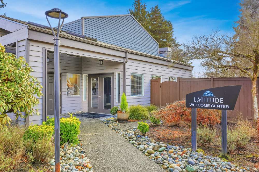 The exterior of the leasing office at Latitude Apartments in Everett, Washington