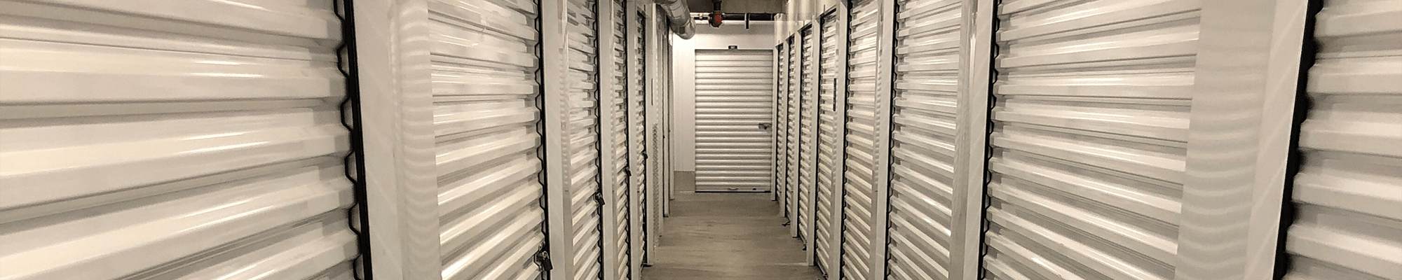 Self storage units in Storage Etc... De Soto in Chatsworth, California