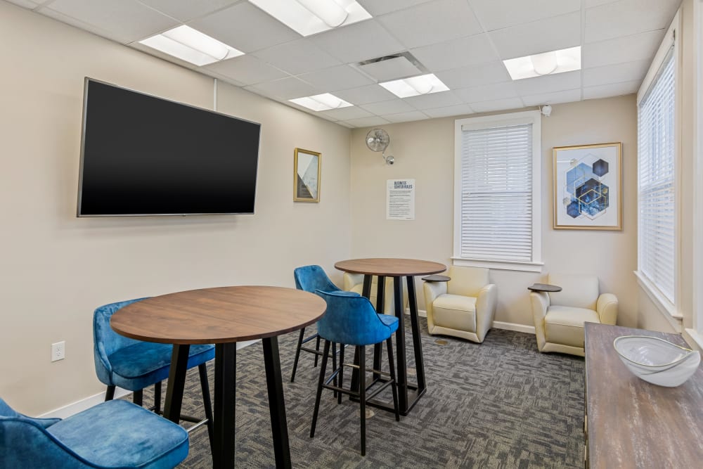 clubhouse seating at Cottage Trails at Culpepper Landing in Chesapeake, Virginia