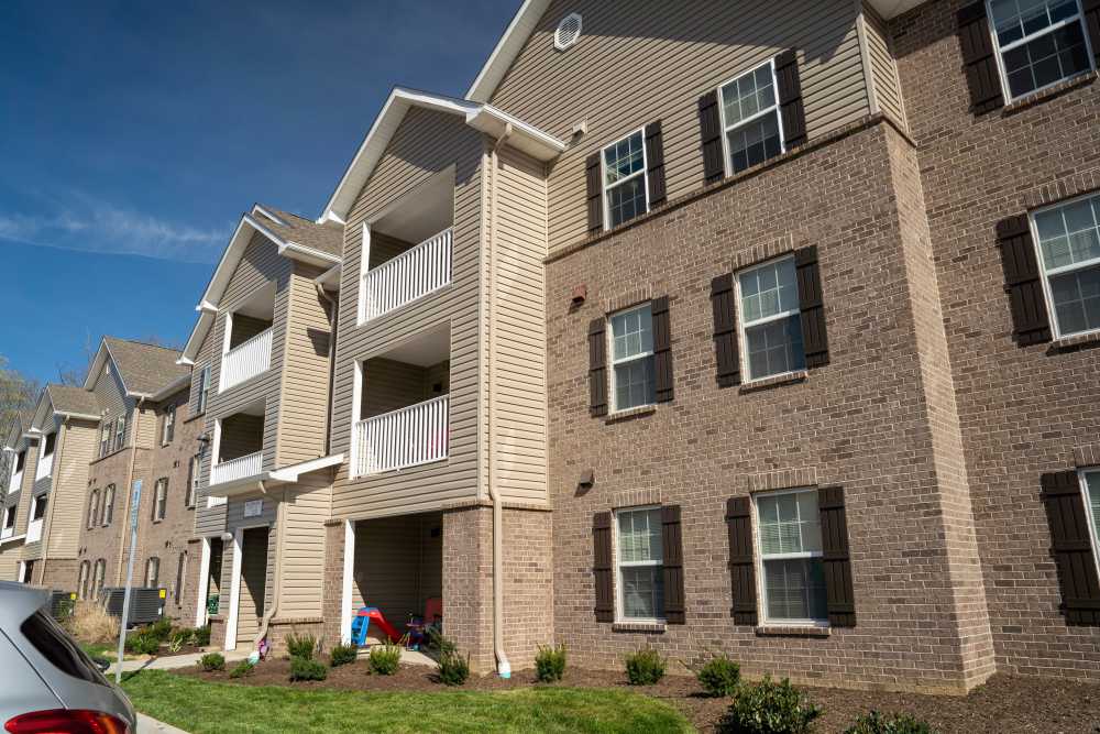 Building view at Douglas Greene in Kodak, Tennessee
