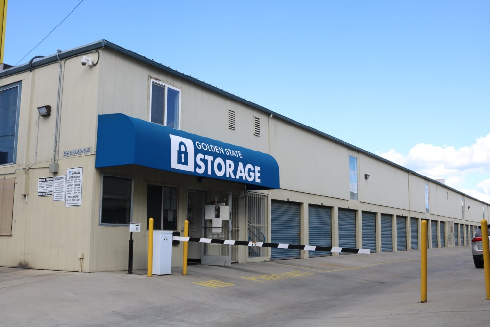 Office entrance at Golden State Storage - Sepulveda in North Hills, California