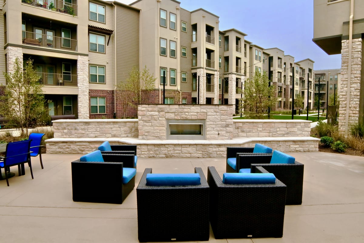Courtyard at Watercrest at Shadow Creek Ranch in Pearland, Texas.