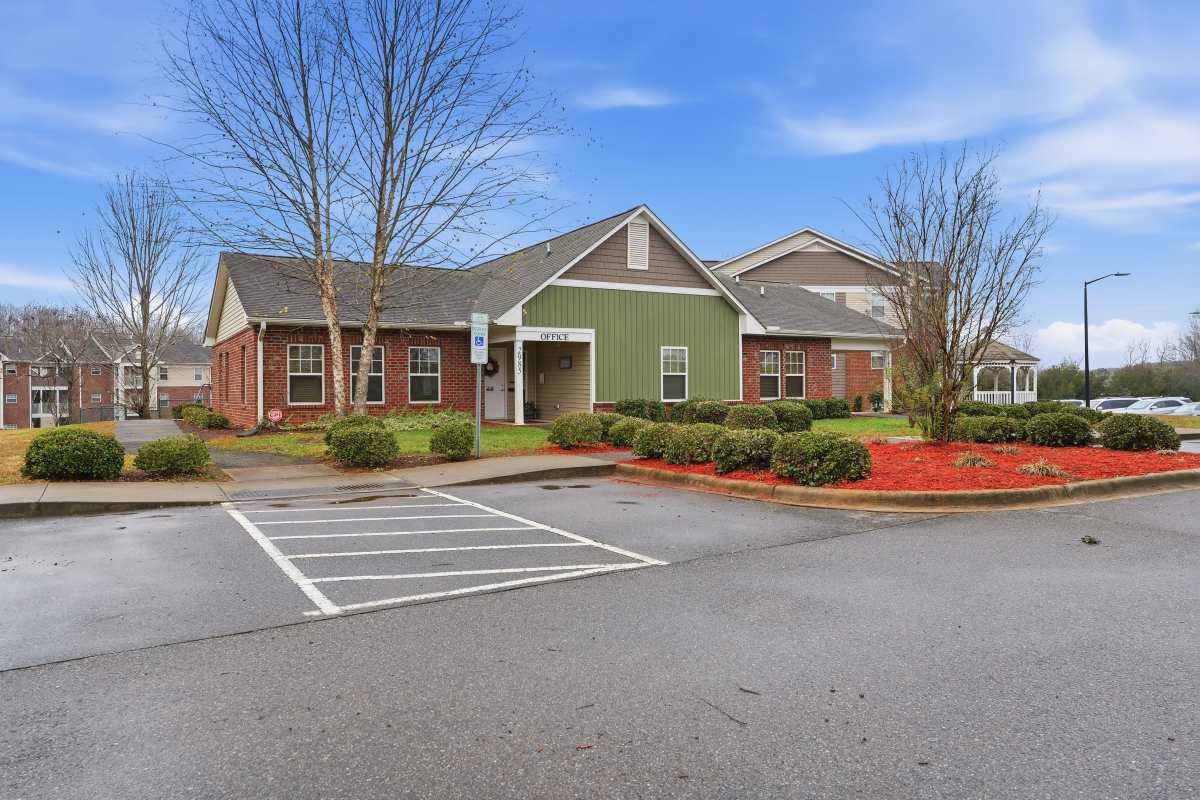 Resident parking area at Oxford Crossing in Claremont, North Carolina