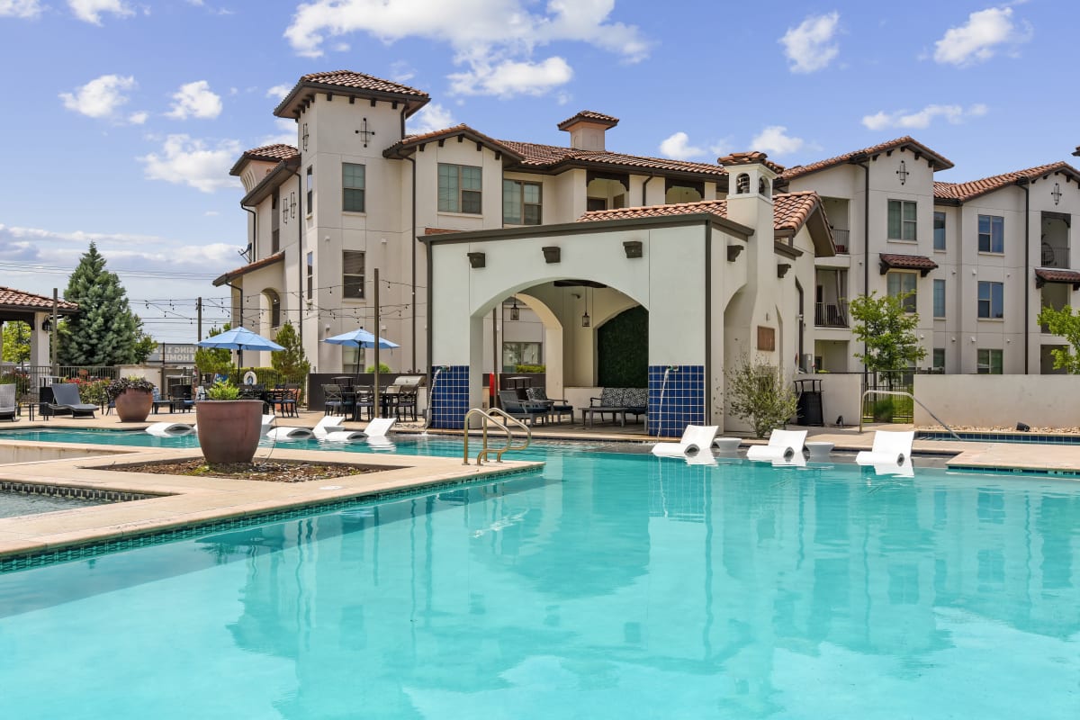 Rendering of luxury pool at Lantower Ambrosio in Pflugerville, Texas