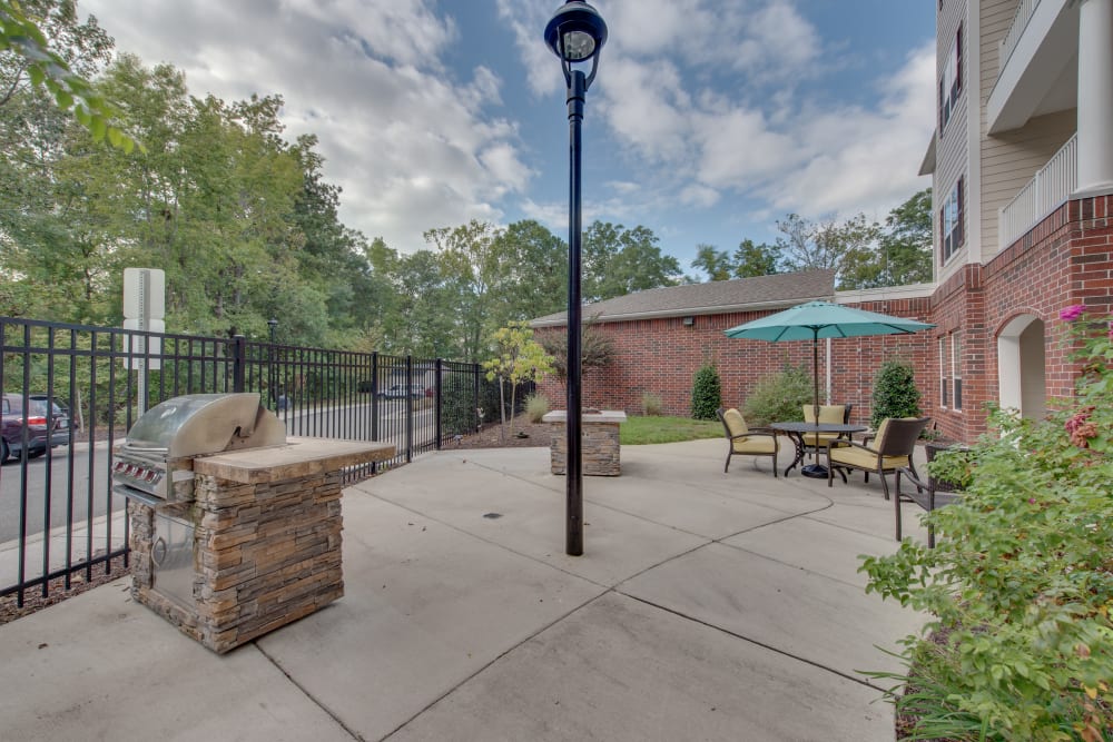 Covered outdoor seating at Harmony at Harbour View in Suffolk, Virginia