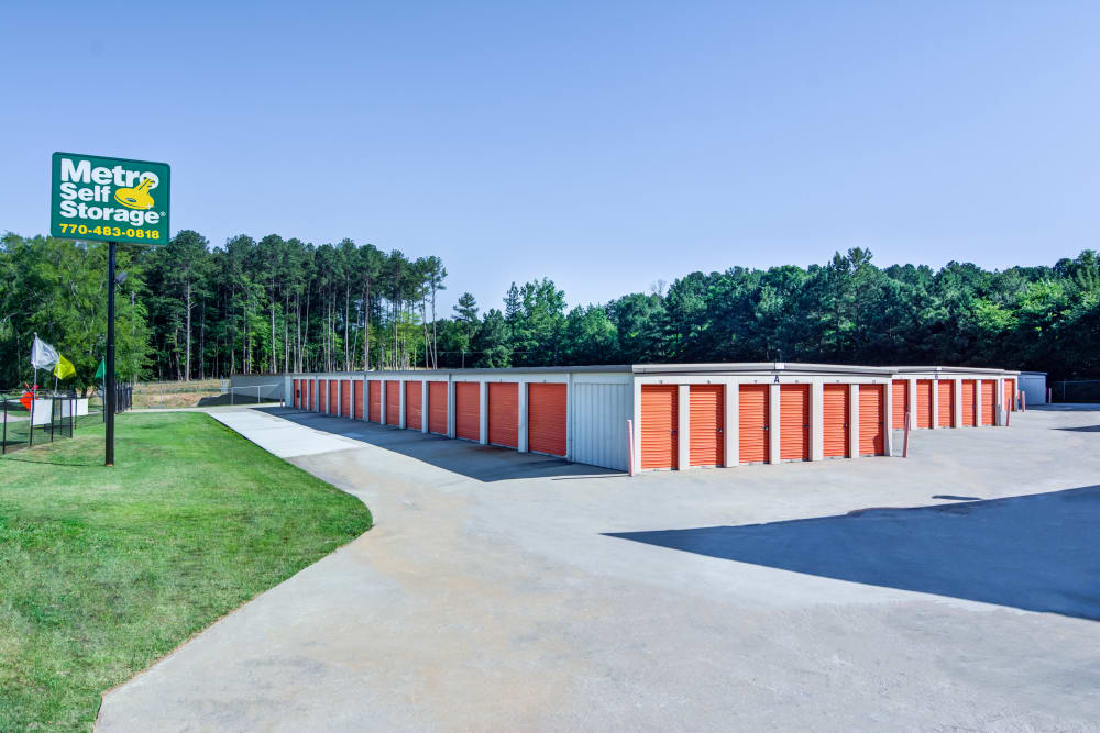 Exterior view of Metro Self Storage in Conyers, Georgia