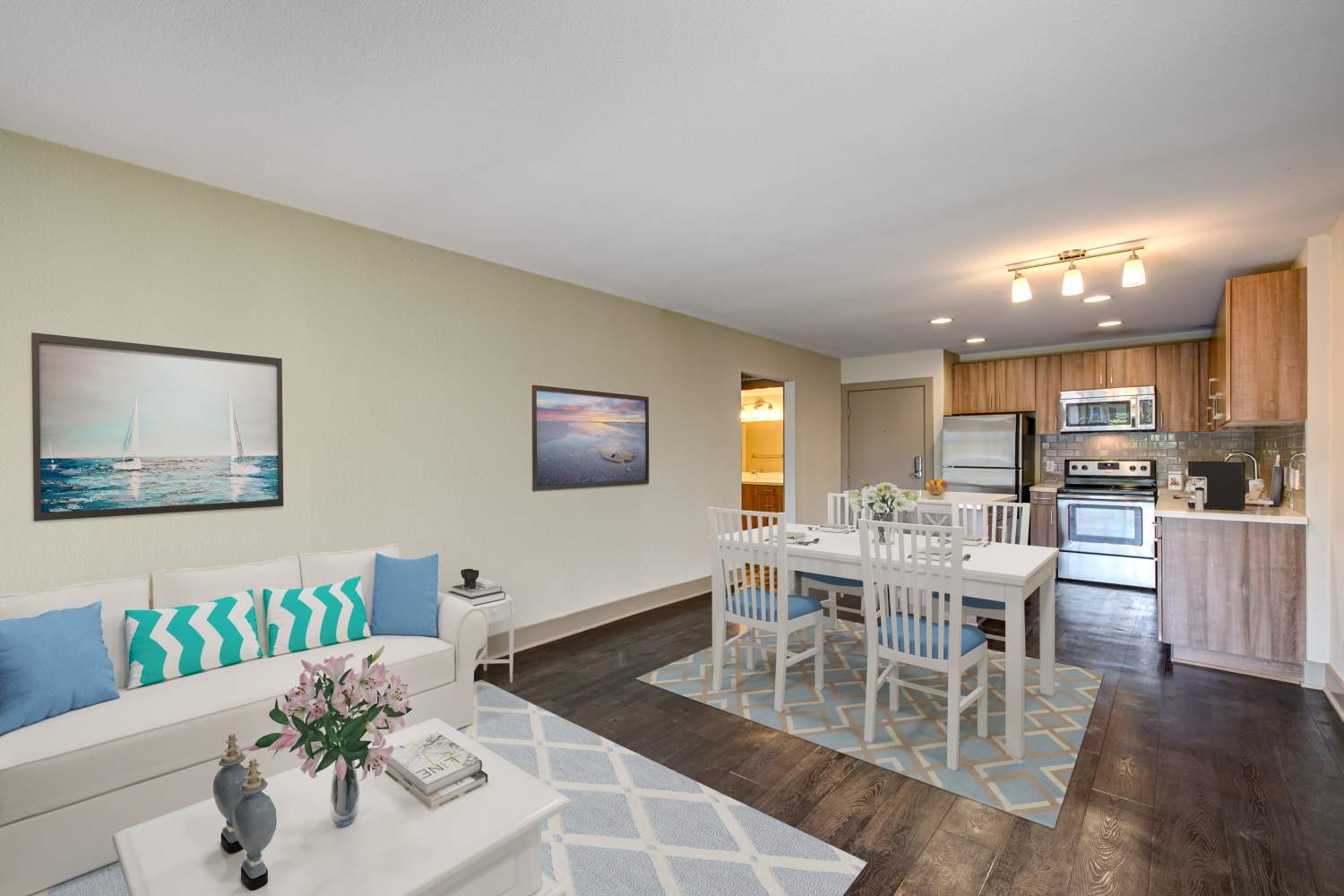 Open concept floor plans at Harborside Marina Bay Apartments in Marina del Rey, California
