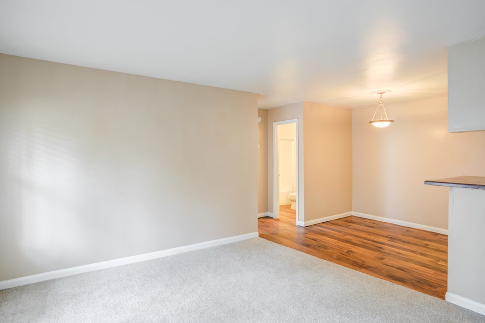 Spacious apartment at Woodcreek Apartments in Huntsville, Texas