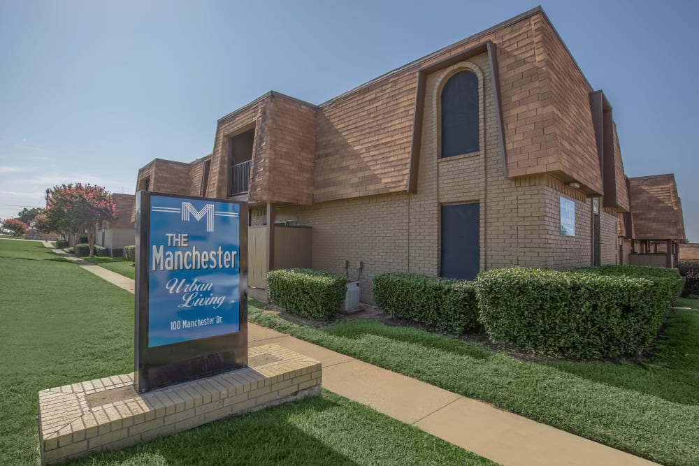 Exterior of The Manchester Apartments in Euless, Texas