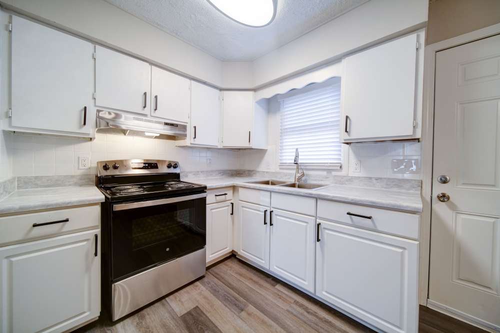 Modern kitchen at The Manor Townhomes in Winston-Salem, North Carolina