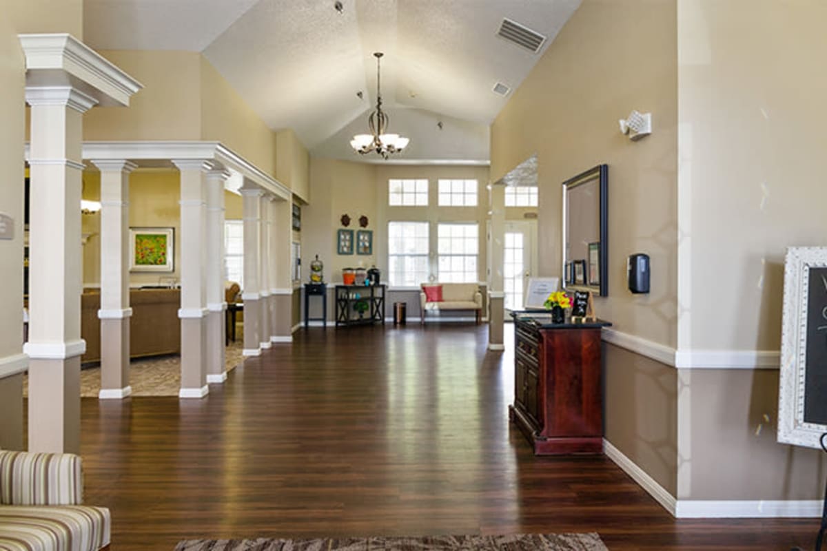 Entry and foyer at Plum Creek Place in Amarillo, Texas