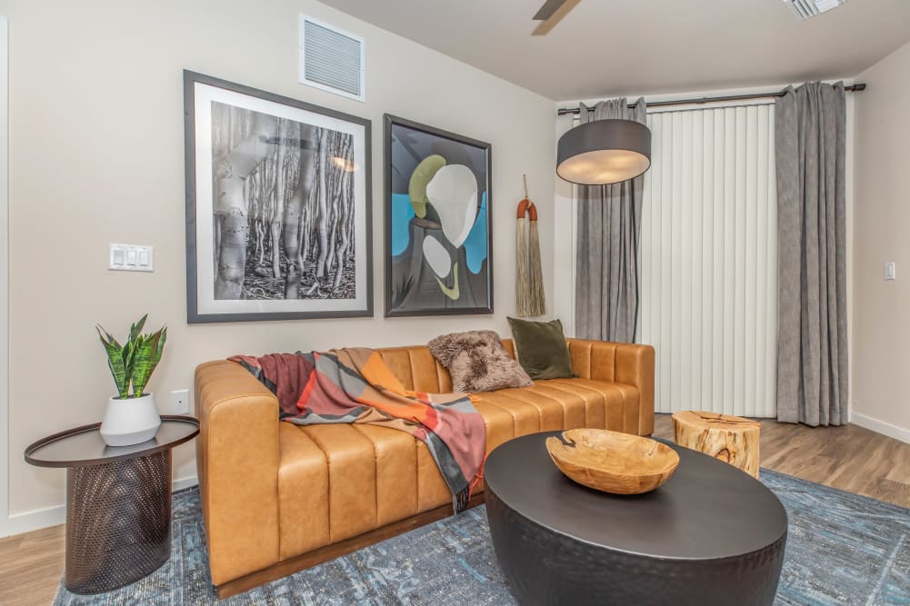 Living room at Trailside Apartments in Flagstaff, Arizona