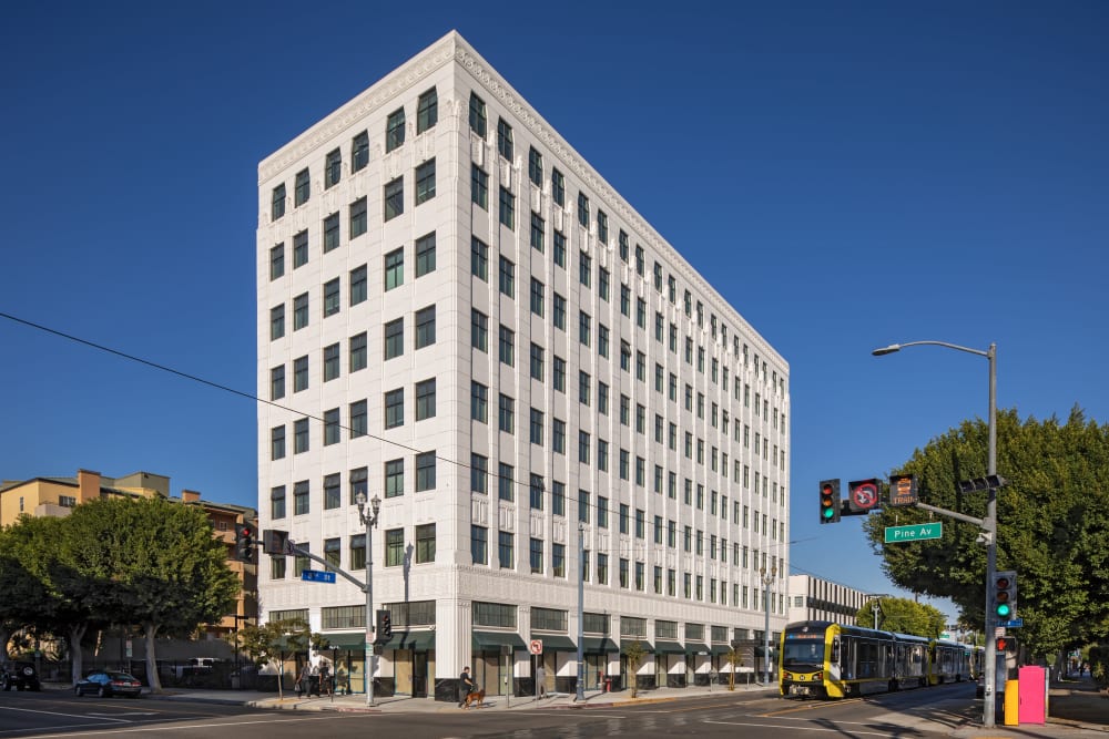 The Regency Palms Long Beach building in Long Beach, California