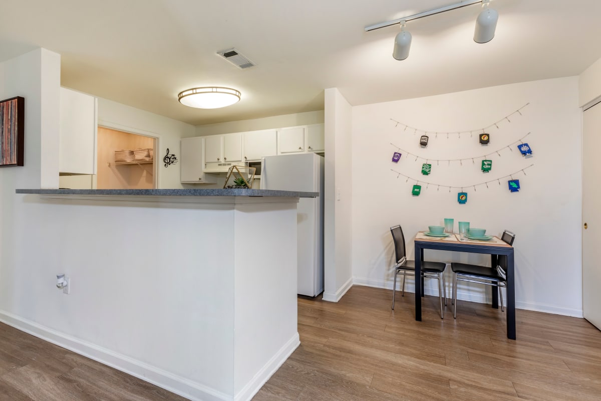 Kitchen with dining table at University Courtyard, Denton, Texas