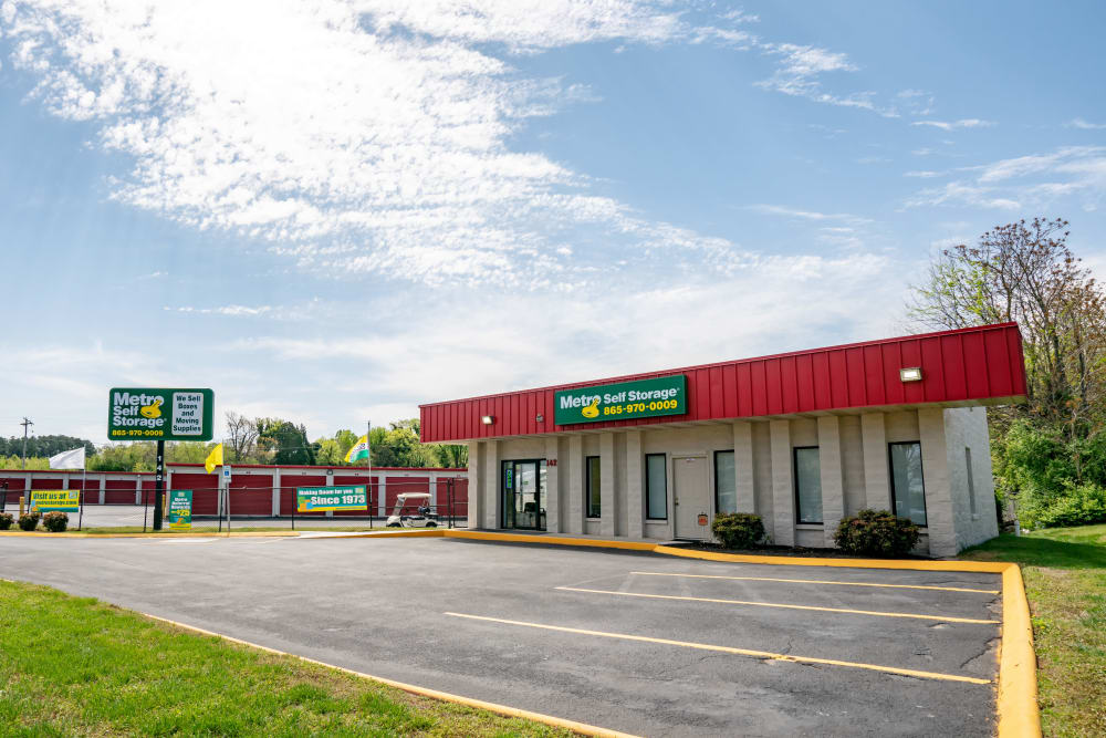 Front Entrance at Metro Self Storage in Alcoa, TN