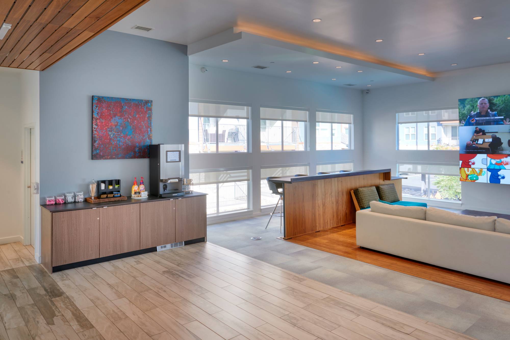 Clubhouse with lounge seating and coffee center at Elevate in Englewood, Colorado