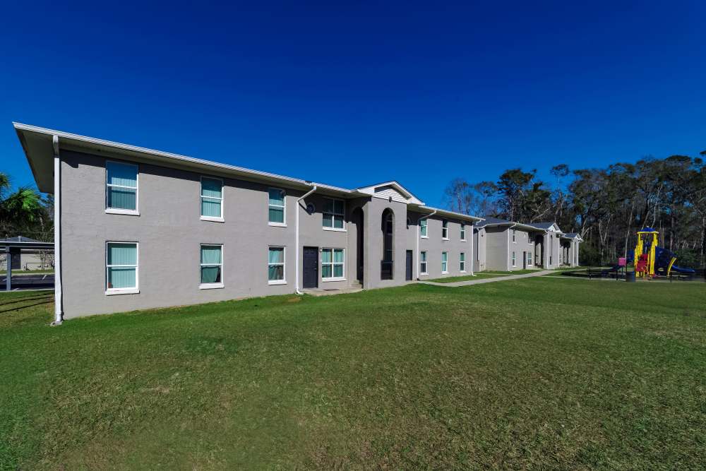 Well maintained lawn at Magnolia Terrace in Tallahassee, Florida