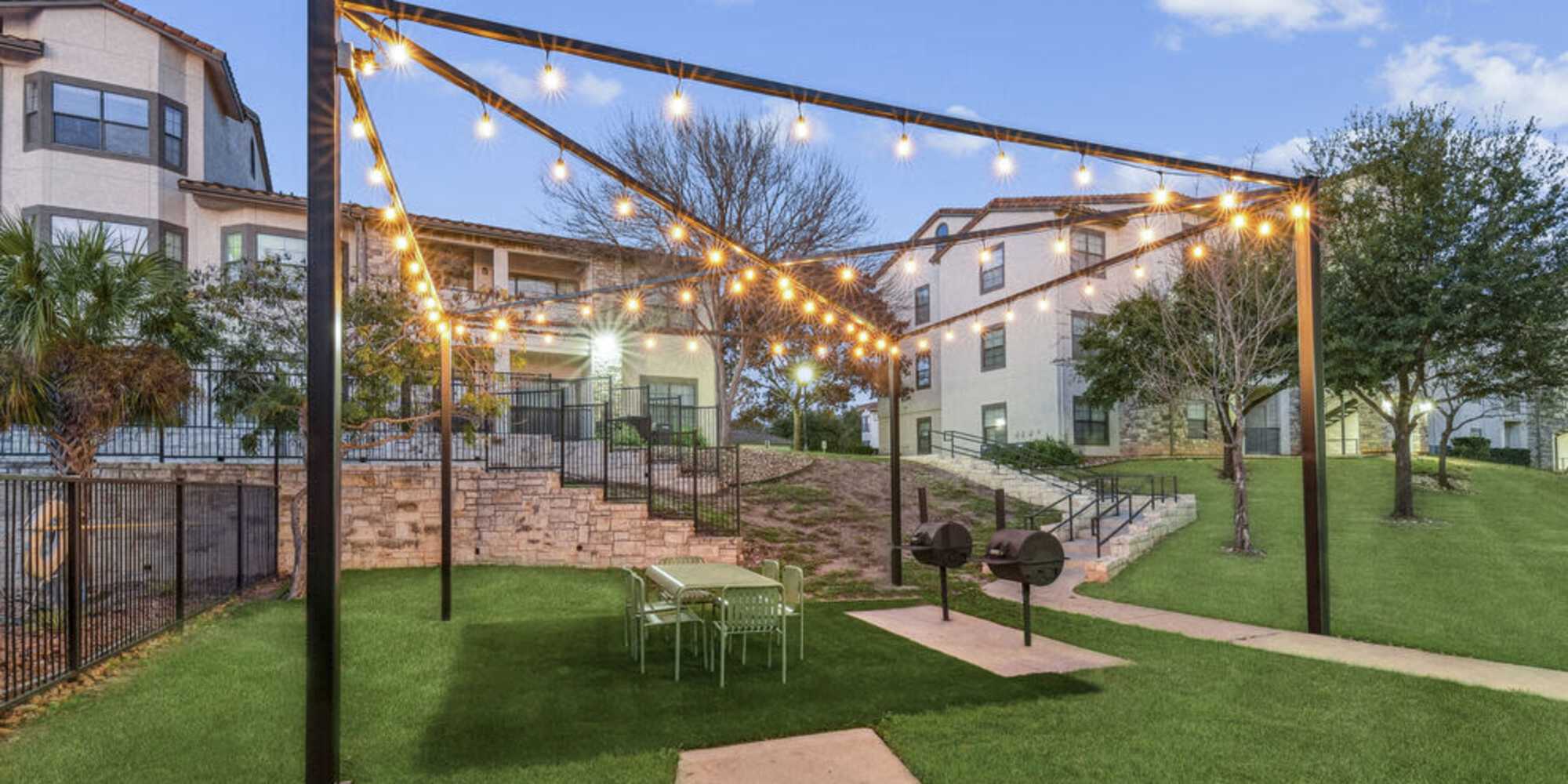 Apartments in San Antonio, Texas at Costa Bella