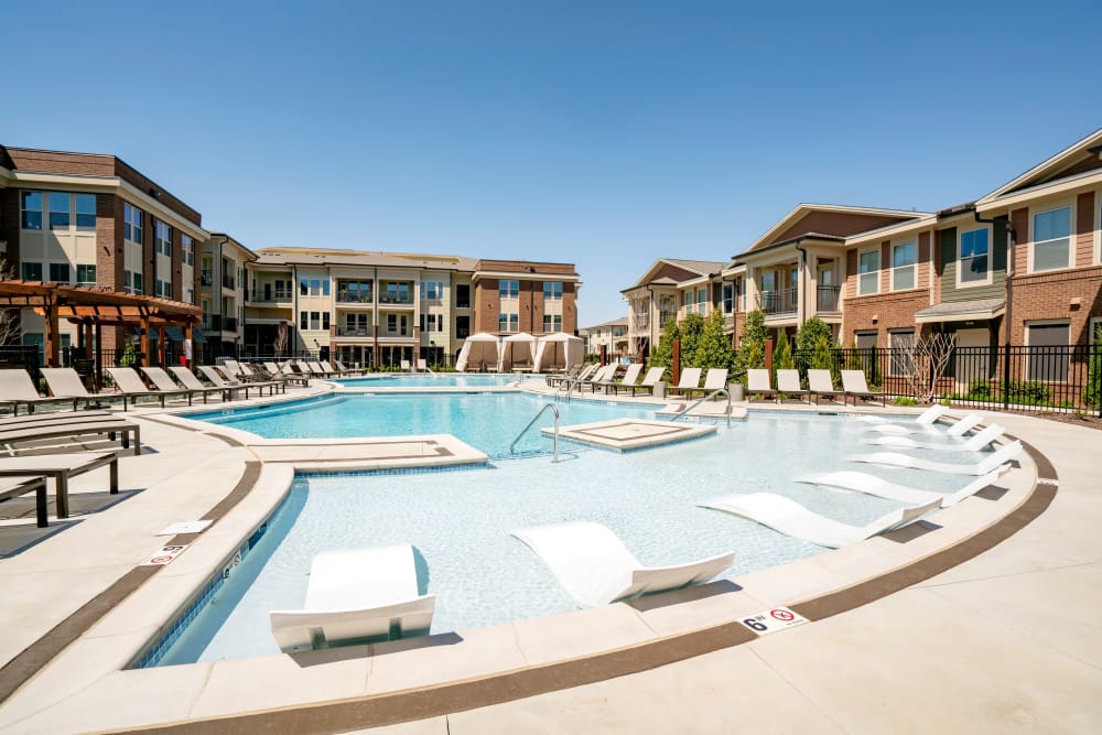 Outdoor pool and seating at The Sawyer at One Bellevue Place in Nashville, Tennessee