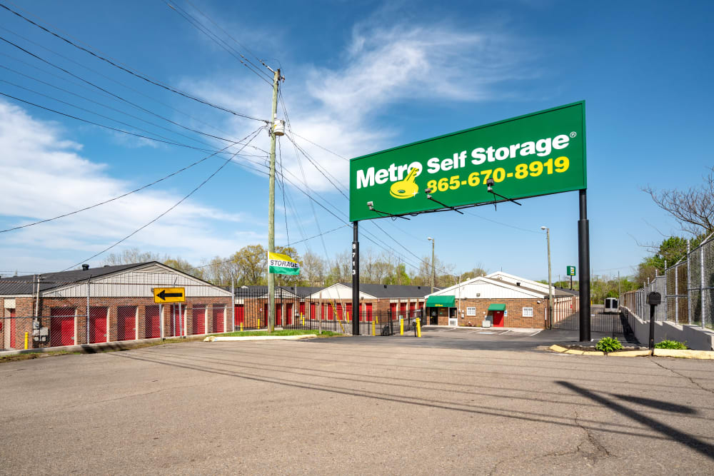Front Entrance at Metro Self Storage in Knoxville, TN