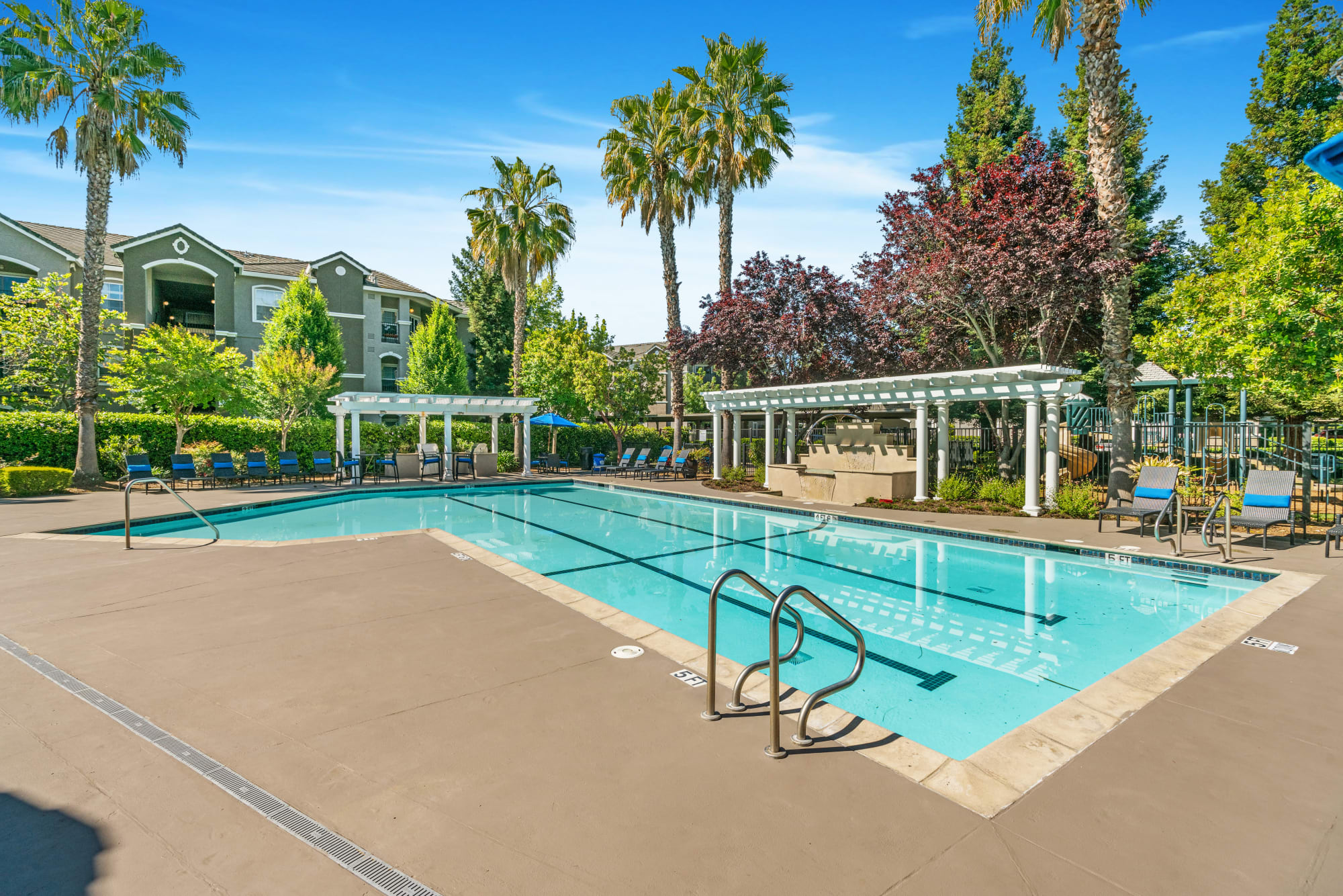 Luxury Pool at Hawthorn Village Apartments in Napa, California