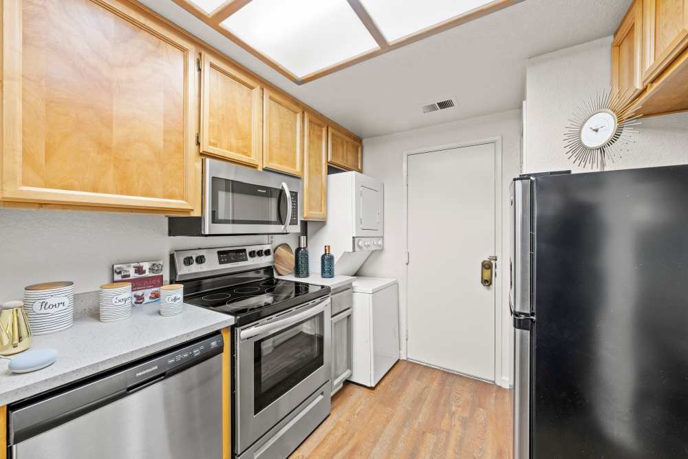 Fully equipped kitchen at Ardenwood Forest Rental Condominiums in Fremont, California