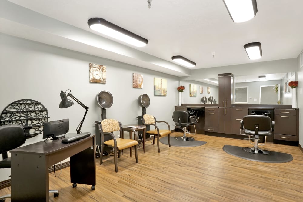 Beauty salon at Cottonwood Creek in Salt Lake City, Utah