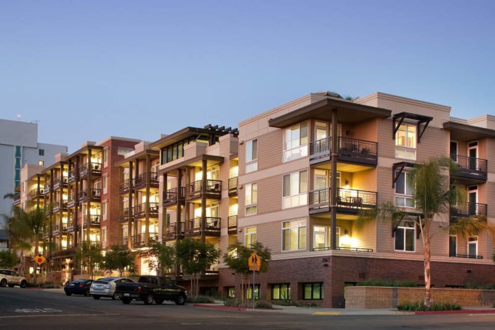 Exterior of main building at Merrill Gardens at Bankers Hill in San Diego, California. 