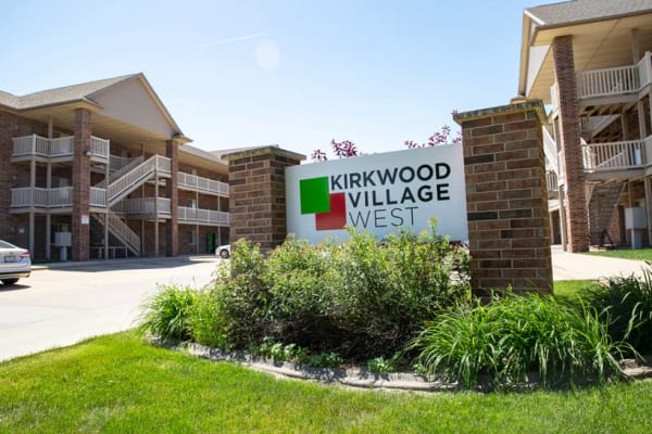 Cedar Rapids, IA Apartments for Rent | Kirkwood Village West
