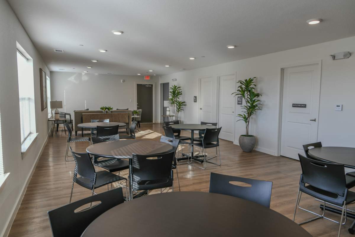 Community seating at Flats At Lake View in Warner Robins, Georgia     