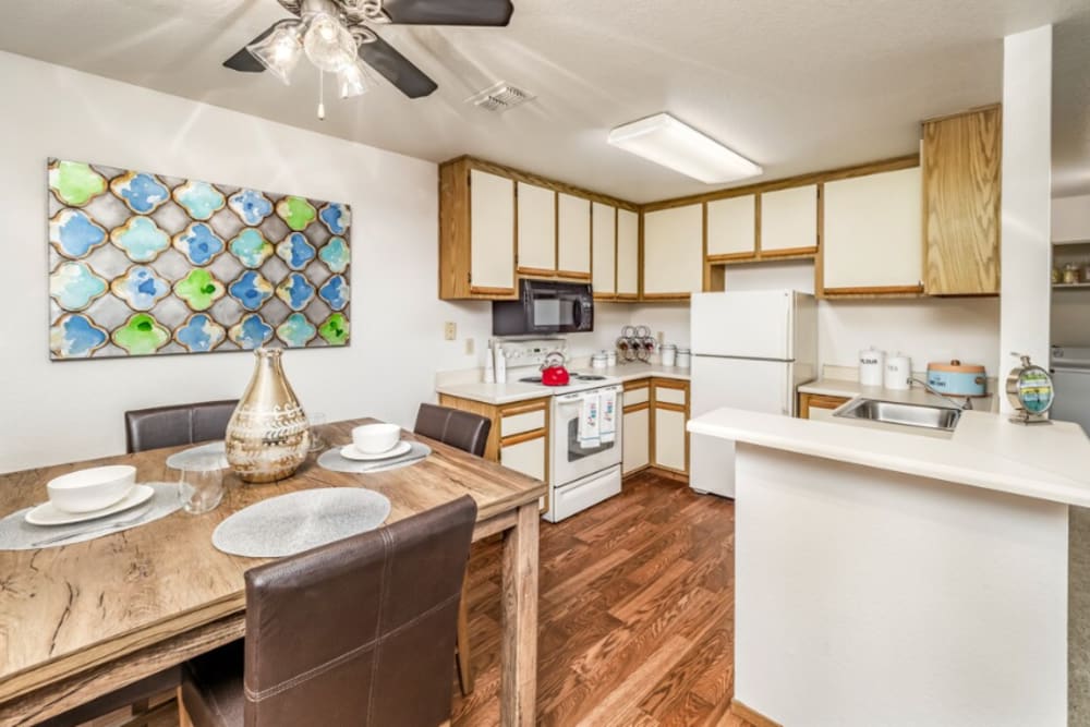 Open-kitchen at Cameron Oaks Apartment Homes in Cameron Park,California