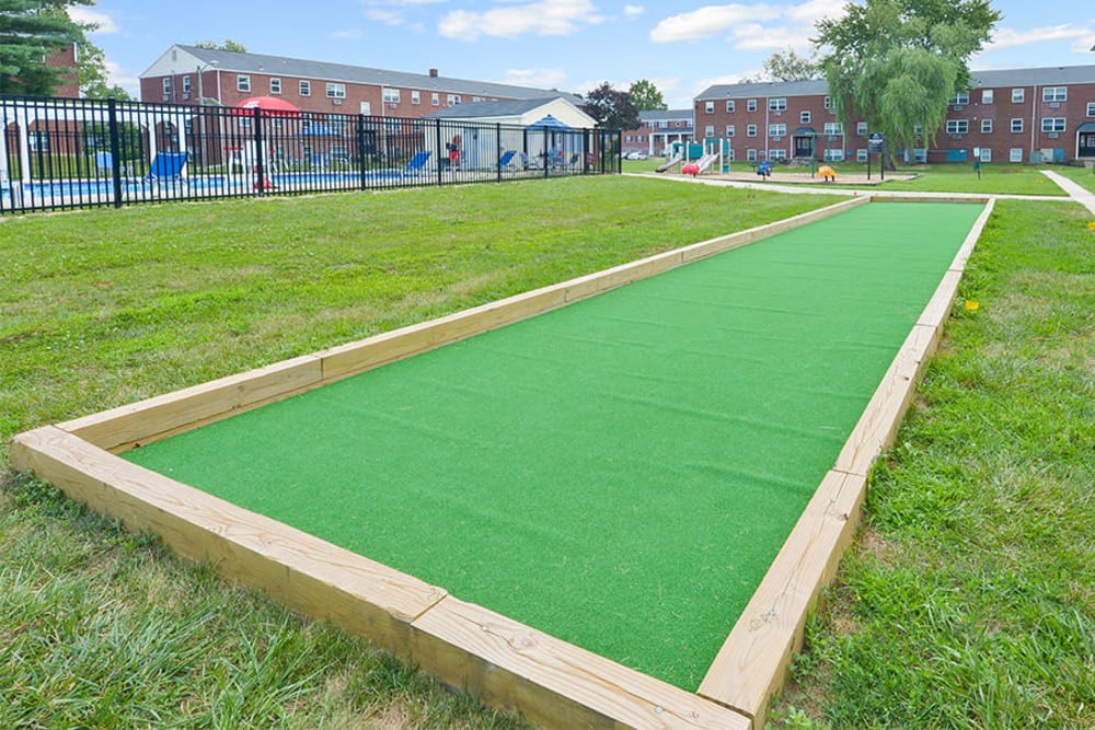 Putting green at Hyde Park Apartment Homes in Bellmawr, New Jersey