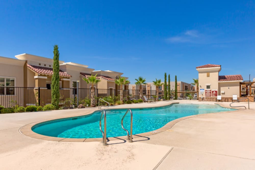 Sparkling pool at Sonoma Palms in Las Cruces, New Mexico