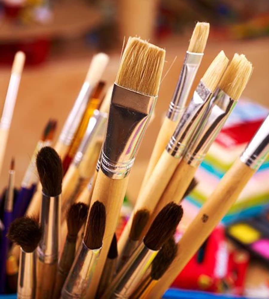 Brightwater Senior Living of Highland offers a variety of fun activities in Highland