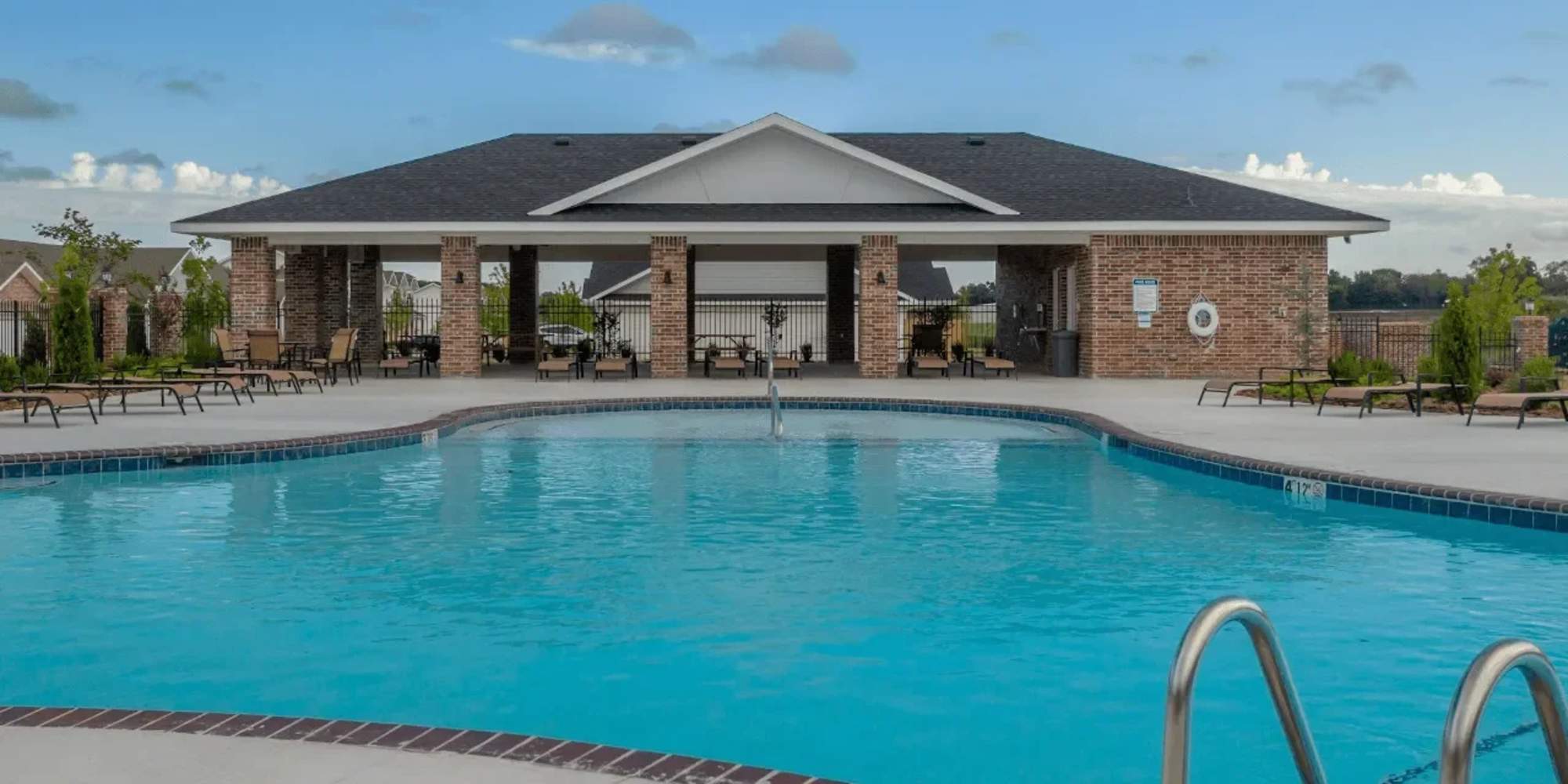 Apartments in Tontitown, Arkansas at Sycamore Heights Townhomes