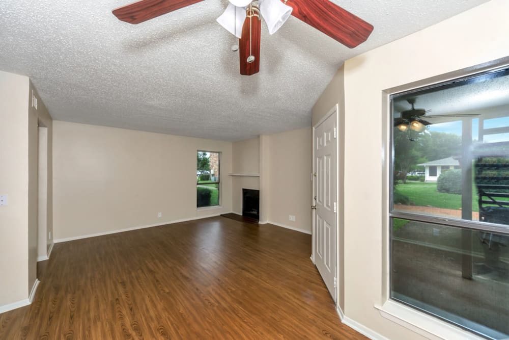 Photos of Stonegate Apartments Apartments in Mckinney, TX