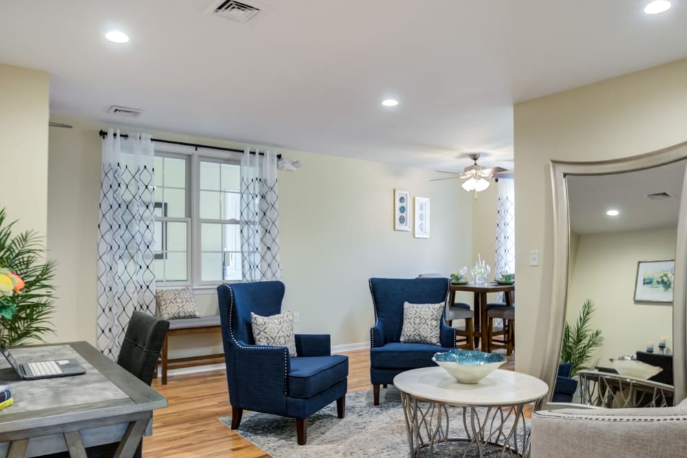 Living room of Wingate Apartments in Hamilton, New Jersey