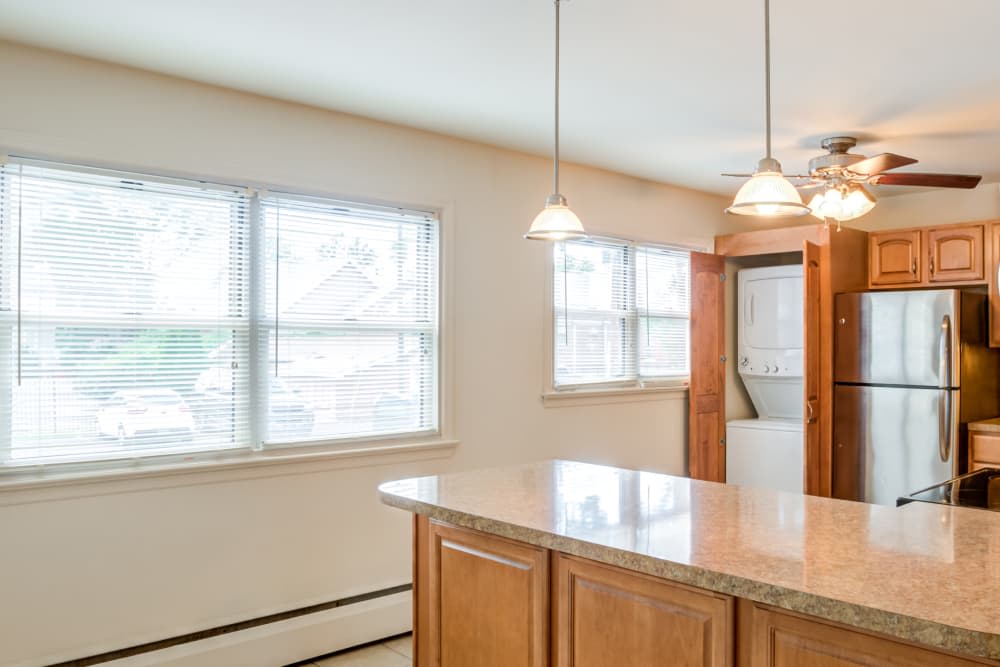 Kitchen of Riverwood Commons in Bordentown, New Jersey