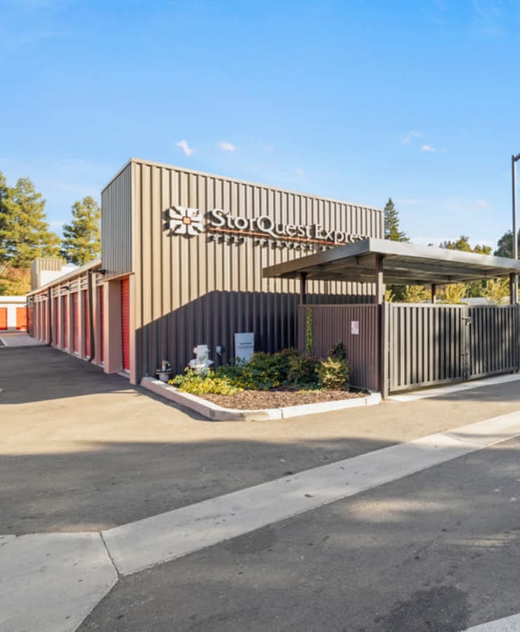 exterior of StorQuest Express Self Service Storage in Sacramento, California
