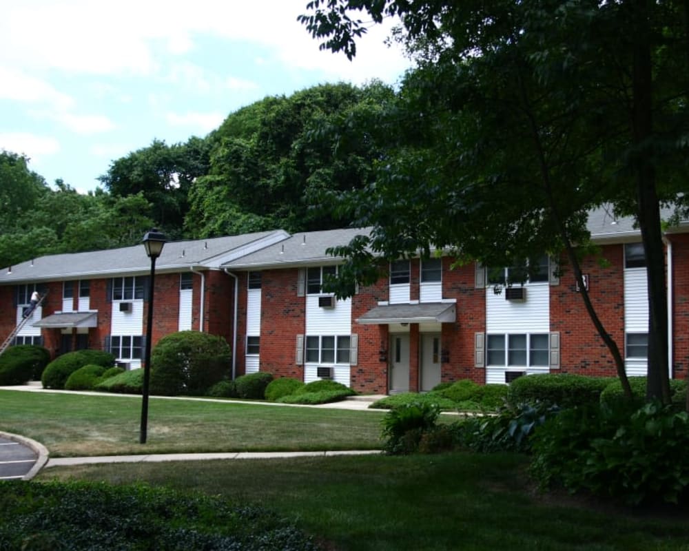 Exterior at Pointe Breeze Apartments in Bordentown, New Jersey