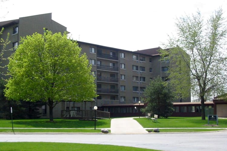 Exterior view of our buildings at Cedar Ridge in Richton Park, IL