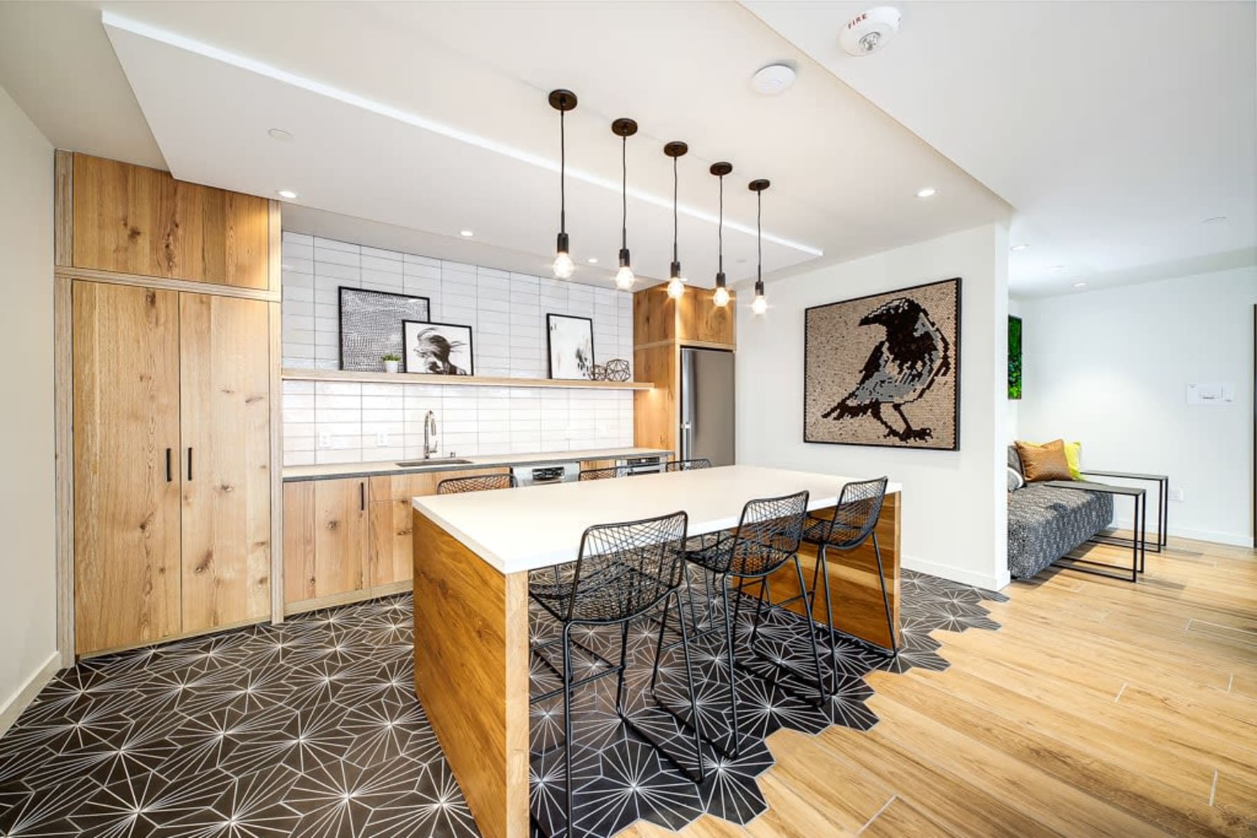 Blackbird in Redmond, Washington offers a kitchen in clubhouse