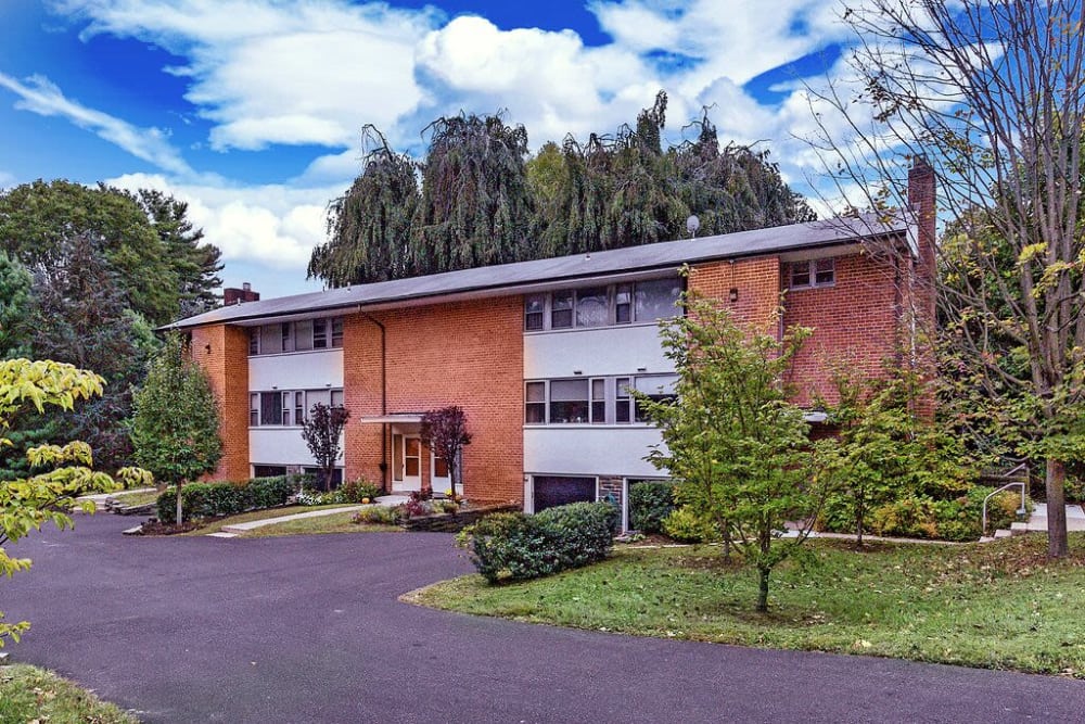 Photos of Cherokee Apartments in Philadelphia, PA