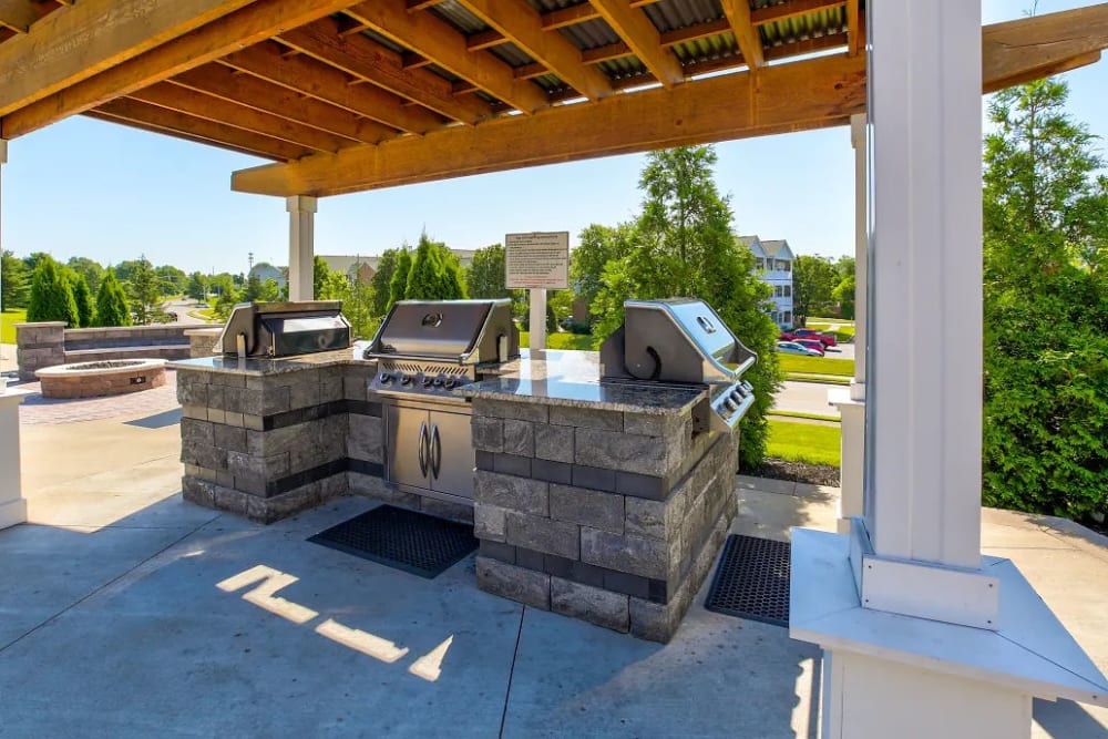 The covered barbeque station at Charleston Pines Apartment Homes in Florence, Kentucky