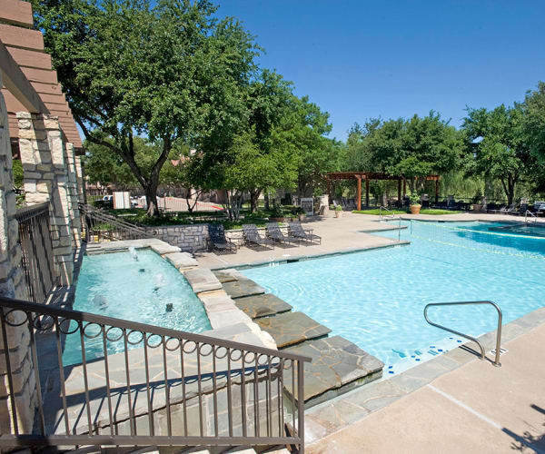 Beautiful swimming pool at Villas of Preston Creek in Plano, Texas