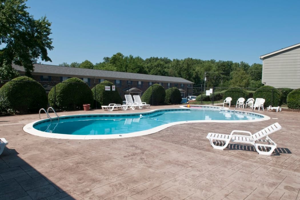 Enjoy a sparkling salt-water pool at Deane Hill in Knoxville, Tennessee